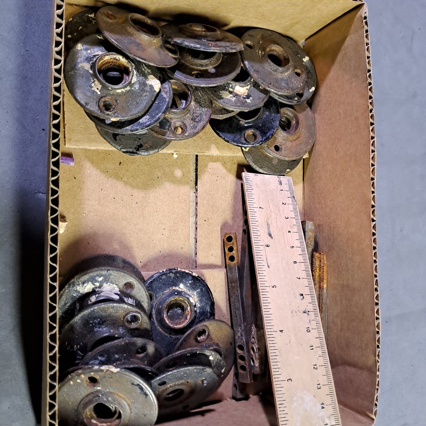 Antique Iron Rosette